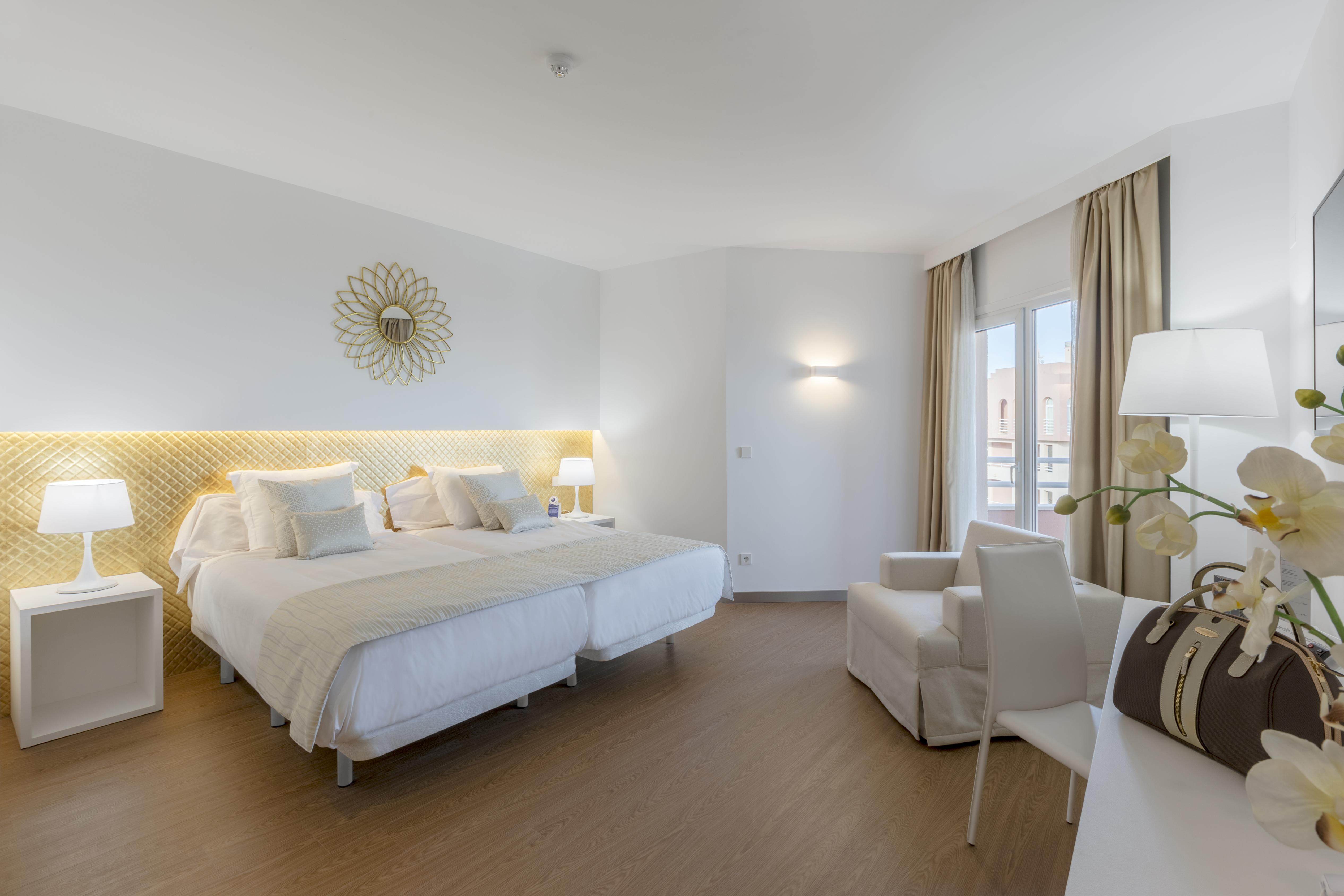 Oliva Nova Beach & Golf Hotel エクステリア 写真